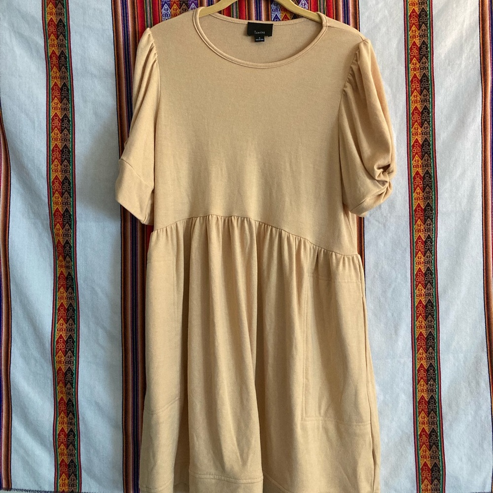 Lumiére pale yellow dress 🌻